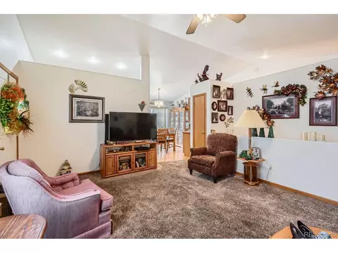 4100 Meadows Ave, Evans, CO 80620 photo 4