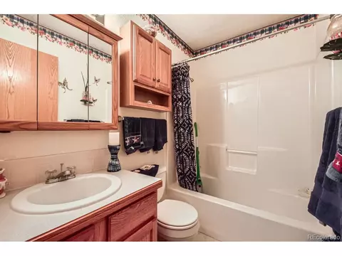 4100 Meadows Ave, Evans, CO 80620 photo 9
