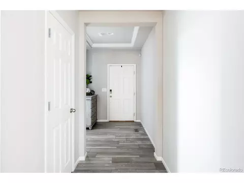 27220 E Ottawa Dr, Aurora, CO 80016 photo 3