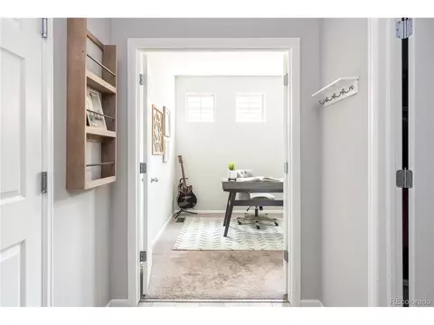 27220 E Ottawa Dr, Aurora, CO 80016 photo 4