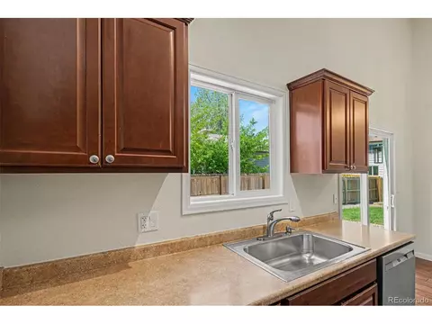Kitchen - 17449 E Union Dr, Aurora, CO 80015 photo 4 of 4