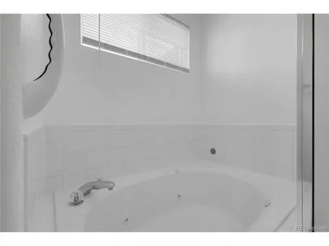 Bath - Undisclosed, Aurora, CO 80013 photo 3 of 4