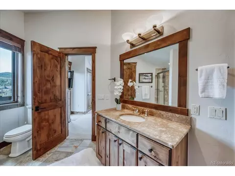 Bath - 229 Shores Ln, Breckenridge, CO 80424 photo 4 of 6