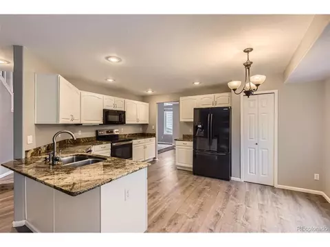 20481 E Mansfield Pl, Aurora, CO 80013 photo 10