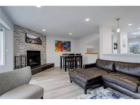 6700 W 11th Ave #207, Lakewood, CO 80214