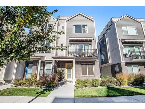 888 S Valentia St #11-101, Denver, CO 80247