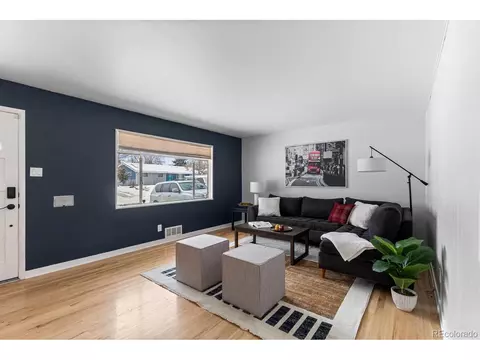 6524 Teller St, Arvada, CO 80003 photo 2