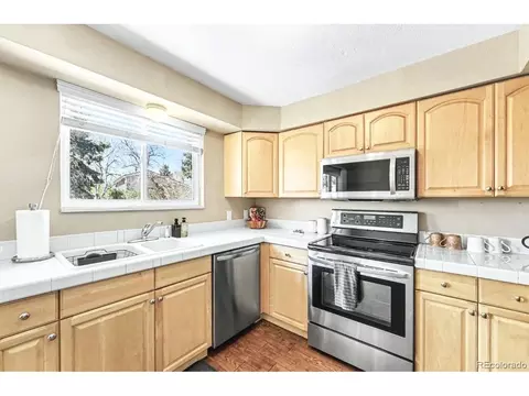 Kitchen - 17229 E Progress Ave, Centennial, CO 80015 photo 1 of 2