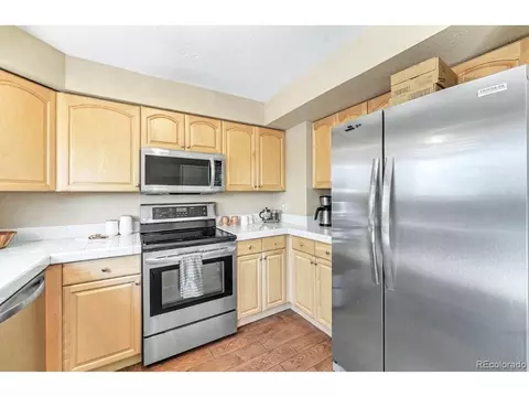 Kitchen - 17229 E Progress Ave, Centennial, CO 80015 photo 2 of 2