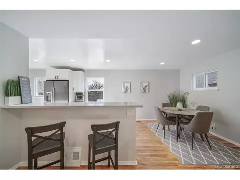 4698 E Bails Pl, Denver, CO 80222 photo 8