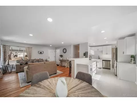 4698 E Bails Pl, Denver, CO 80222 photo 11