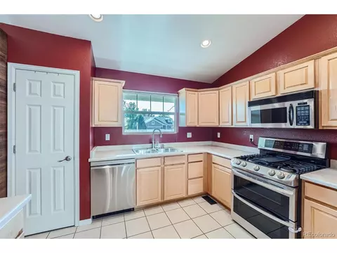 19069 E Baker Pl, Aurora, CO 80013 photo 9