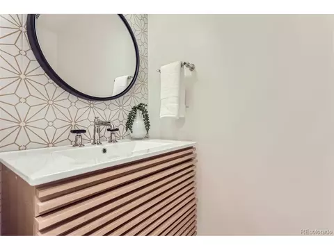 5740 E Cedar Ave, Denver, CO 80224 photo 10