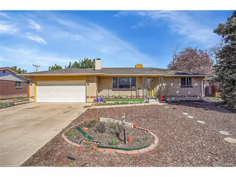130 S 17th Ave Dr, Brighton, CO 80601