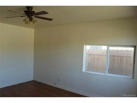 347 E 5th St, Walsenburg, CO 81089 photo 4