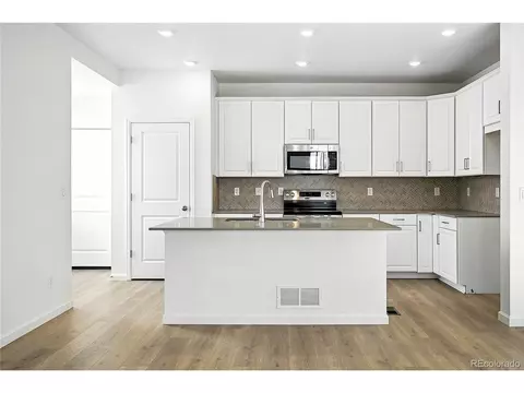 6581 E 148th Dr, Thornton, CO 80602 photo 3
