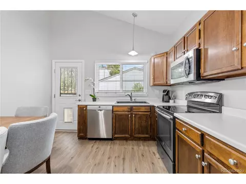 17935 E Prentice Dr, Centennial, CO 80015 photo 9