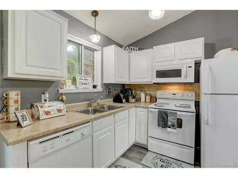 3396 E 98th Ave, Thornton, CO 80229 photo 12