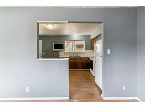 16588 E 8th Ave, Aurora, CO 80011 photo 4