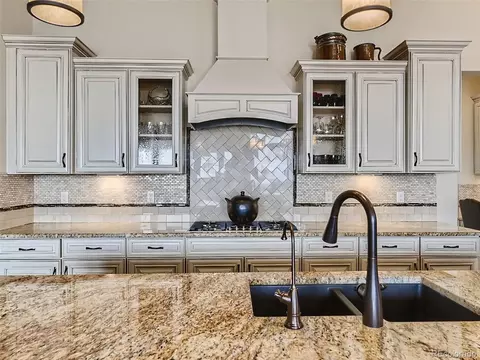 10489 Montecito Dr, Lone Tree, CO 80124 photo 11