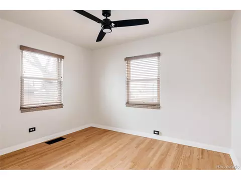 3010 Cherry St, Denver, CO 80207 photo 16