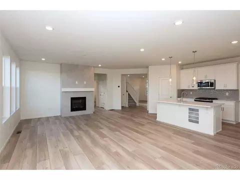 6004 E 154th Pl, Thornton, CO 80602 photo 8