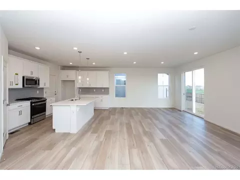 6004 E 154th Pl, Thornton, CO 80602 photo 11