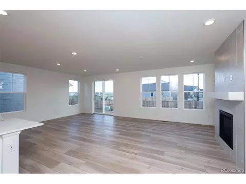 6004 E 154th Pl, Thornton, CO 80602 photo 5