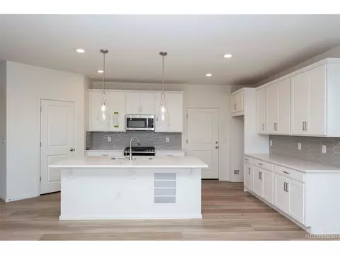 6004 E 154th Pl, Thornton, CO 80602 photo 12