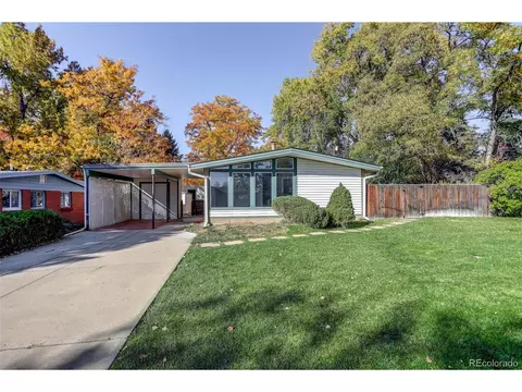 2595 Carr Ct, Lakewood, CO 80215