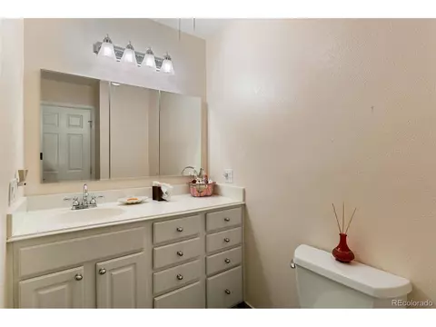 13751 E Marina Dr #B, Aurora, CO 80014 photo 17
