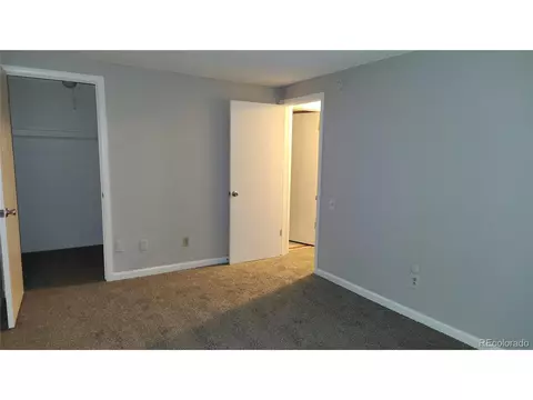 Undisclosed, Aurora, CO 80014 photo 21