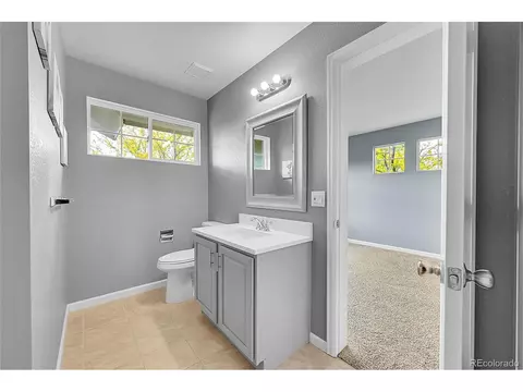 Bath - 20532 E Lake Cir, Centennial, CO 80016 photo 5 of 7