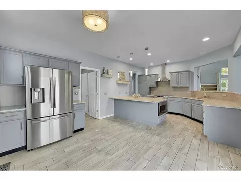 Kitchen - 20532 E Lake Cir, Centennial, CO 80016 photo 3 of 3