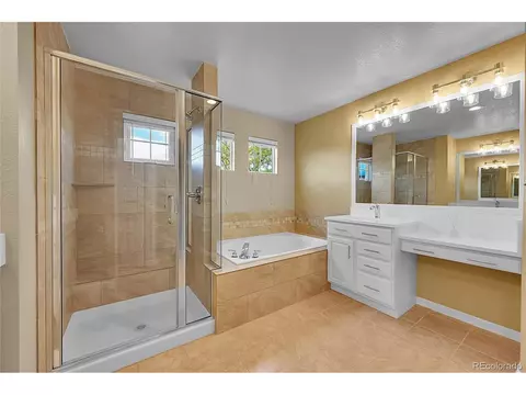 Bath - 20532 E Lake Cir, Centennial, CO 80016 photo 3 of 7