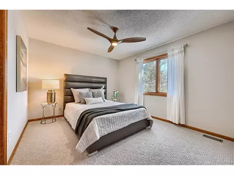 2854 E Nichols Cir, Centennial, CO 80122 photo 18