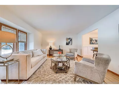 2854 E Nichols Cir, Centennial, CO 80122 photo 2