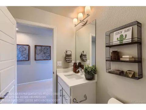 10221 E 62nd Pl, Denver, CO 80238 photo 29