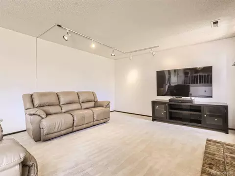 4605 Crystal St, Denver, CO 80239 photo 6