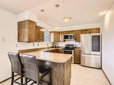 4605 Crystal St, Denver, CO 80239 photo 10