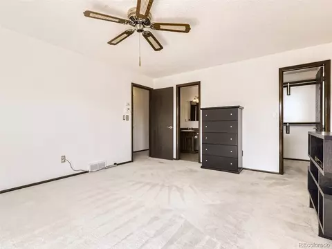 4605 Crystal St, Denver, CO 80239 photo 14