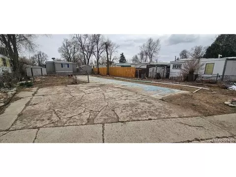 8 Taos Cir, Fountain, CO 80817