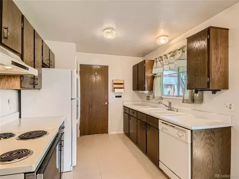 11090 Eudora Way, Thornton, CO 80233 photo 9