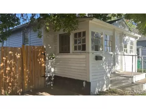 1368 Joliet St, Aurora, CO 80010
