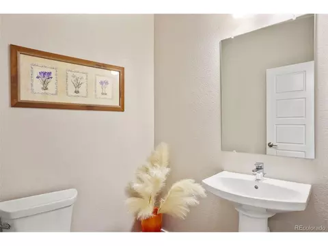 9408 E 59th Ave, Denver, CO 80238 photo 16