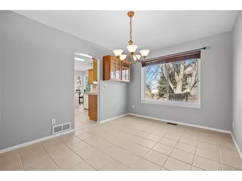Dining - 19418 E Crestridge Cir, Centennial, CO 80015 photo 3 of 3