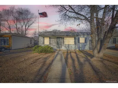 1975 S Hooker Cir, Denver, CO 80219