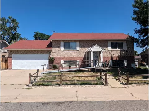 14963 Olmsted Dr, Denver, CO 80239
