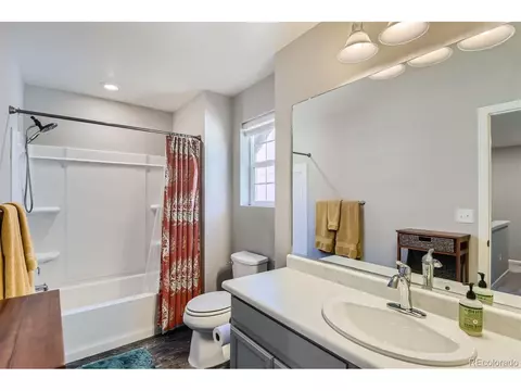 10889 E 25th Dr, Aurora, CO 80010 photo 22