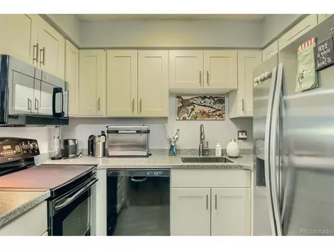12031 E Harvard Ave #106, Aurora, CO 80014 photo 8